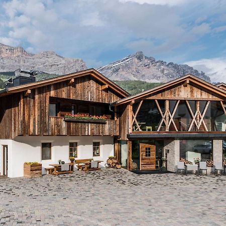 Miraval Naturhotel Badia  Exterior foto